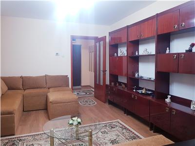 Chirie apartament doua camere decomandate. Zona Tic Tac. Mobilat