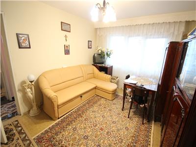 Apartament 3 camere zona Alecu Russo. Etaj 1.