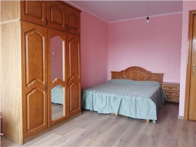 Chirie apartament cu 2 camere mobilat zona Piata Sud