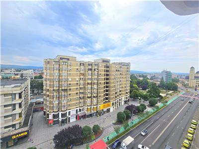Apartament 4 camere ultracentral vedere panoramică Bacau