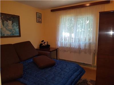 Apartament 2 camere zona Orizont. Mobilat. 700 RON/luna